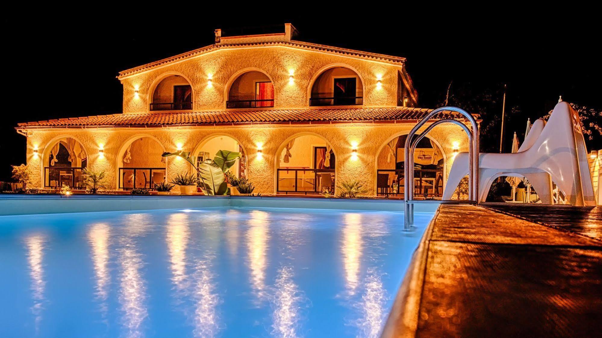 Villa Sunset B&B/Apartments Fontane Bianche Exterior foto