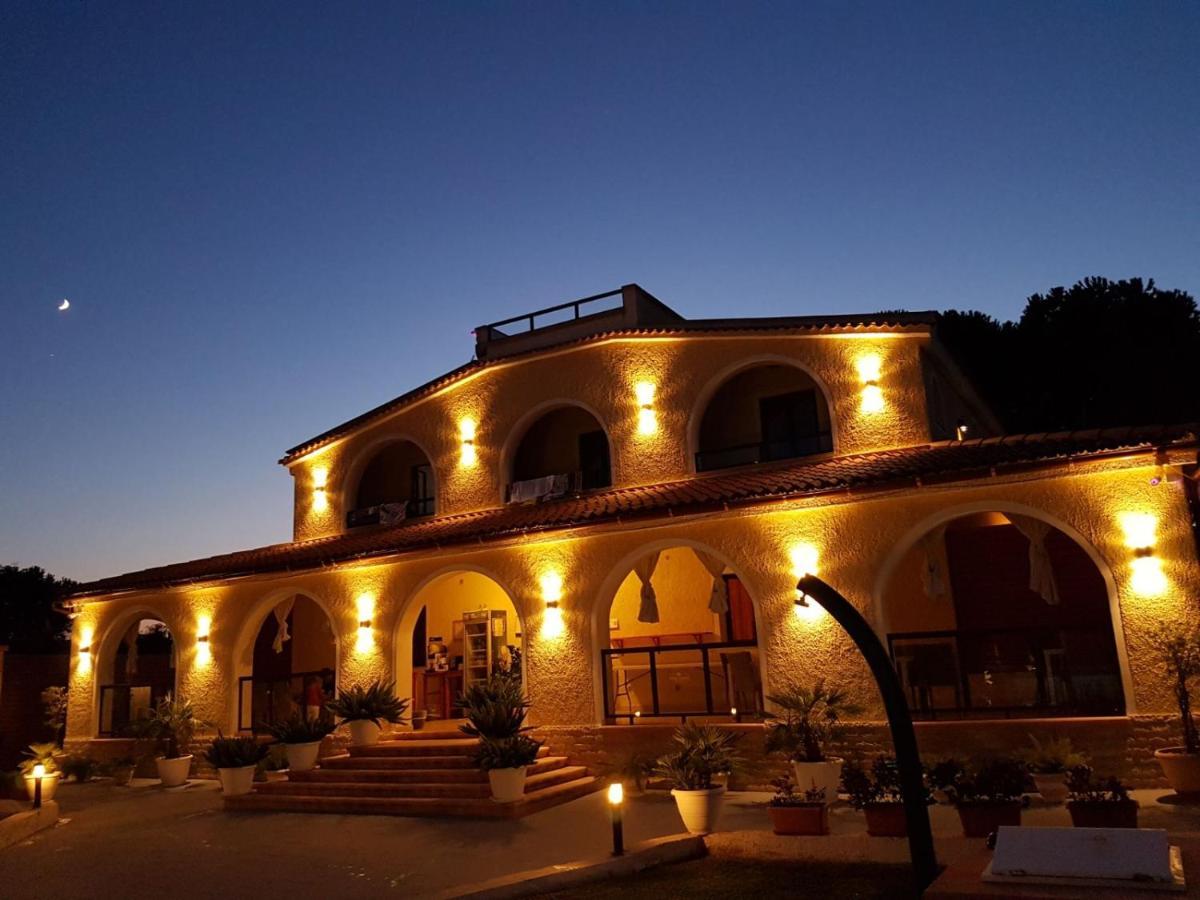 Villa Sunset B&B/Apartments Fontane Bianche Exterior foto